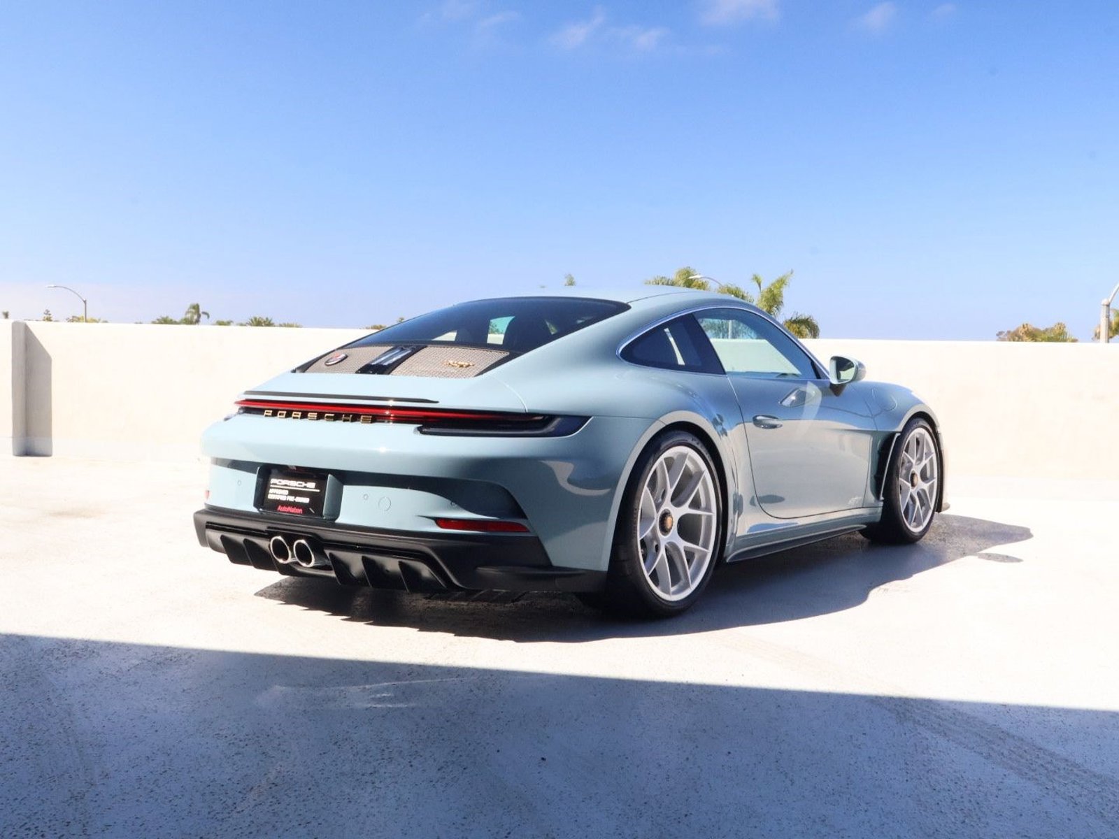Certified 2024 Porsche 911 GT3 RS RWD image 9