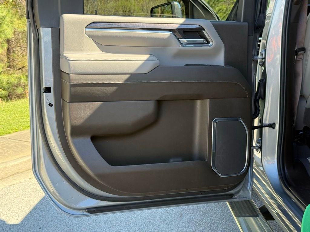 Used 2024 Chevrolet Silverado 3500 LTZ w/ LTZ Plus Package image 29