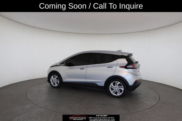 Used 2023 Chevrolet Bolt LT w/ Driver Confidence Package FWD image 9