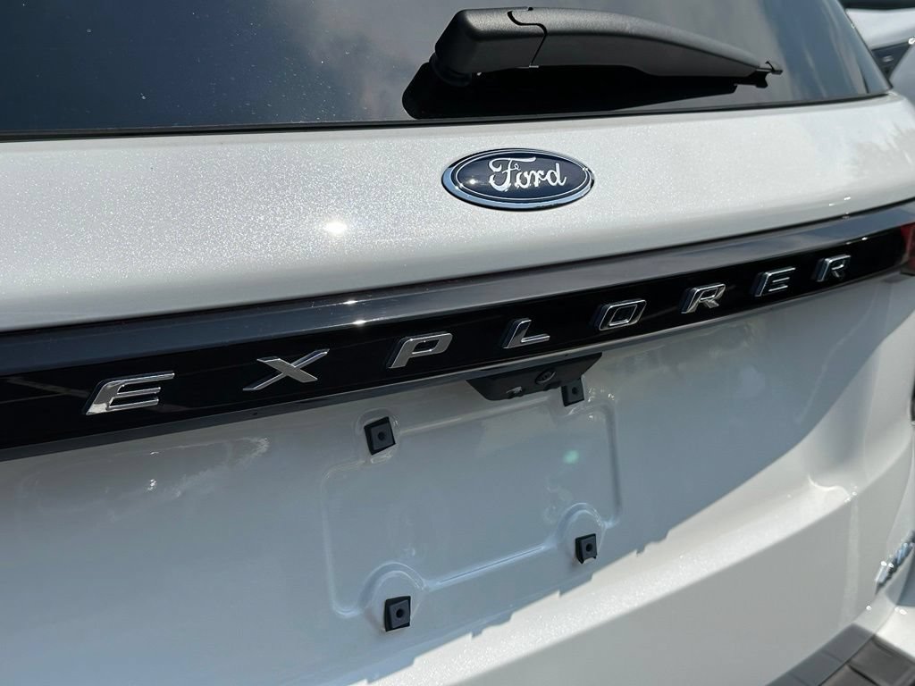 New 2026 Ford Explorer Active w/ Active Comfort Package AWD/4WD image 29