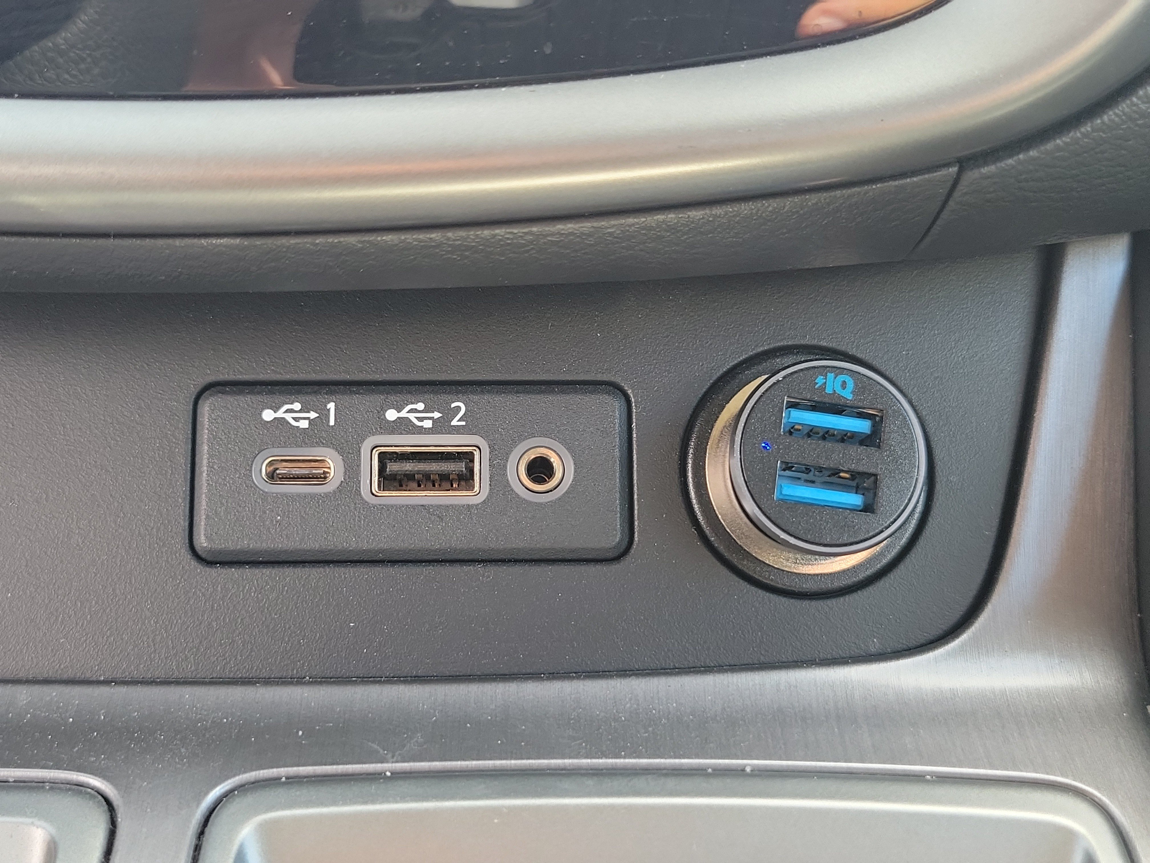 Used 2024 Nissan Murano SV AWD/4WD image 29