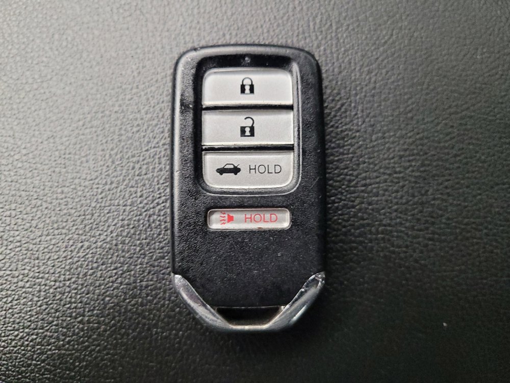 Used 2020 Honda Accord Sport image 32