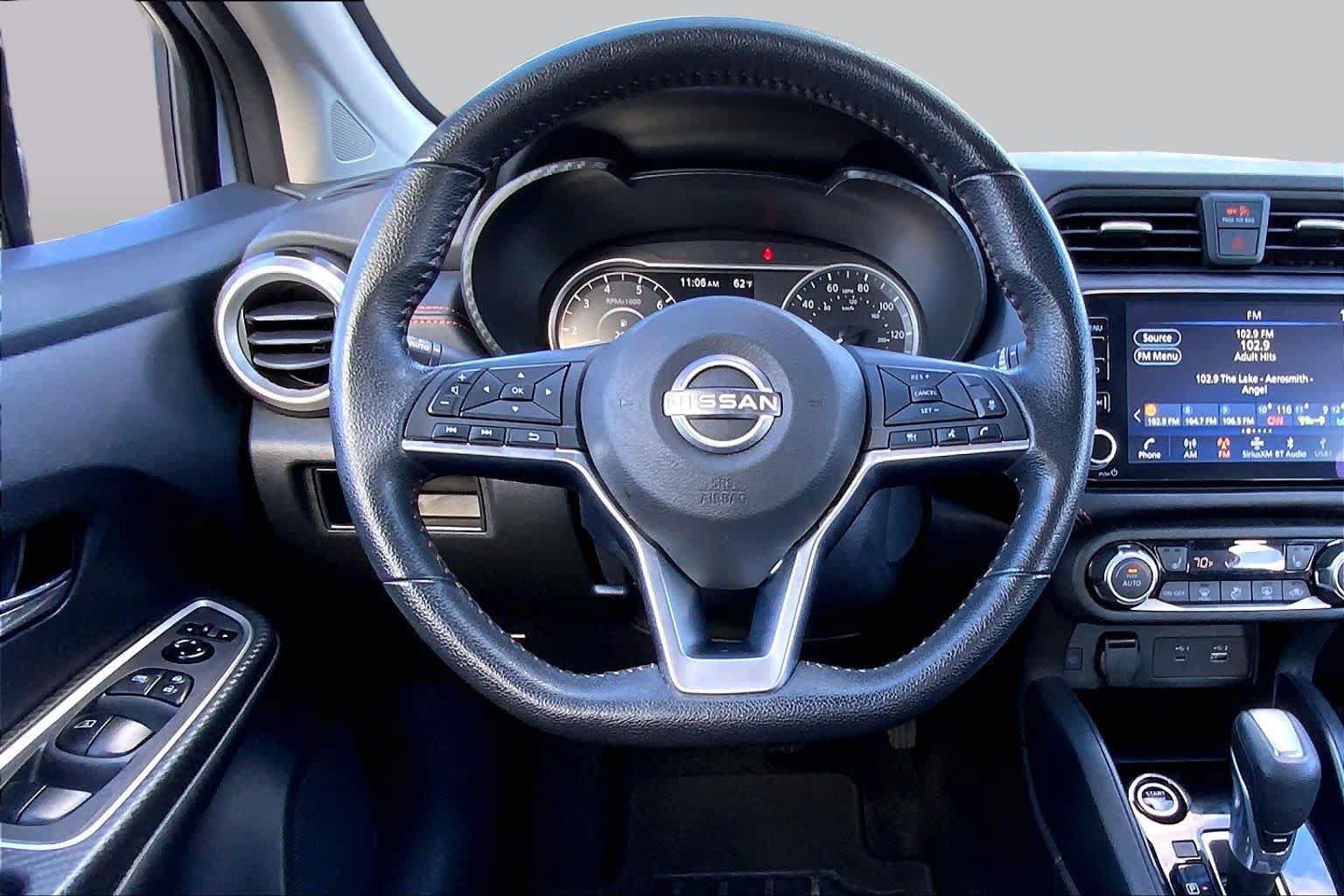 Used 2025 Nissan Versa SR FWD image 6