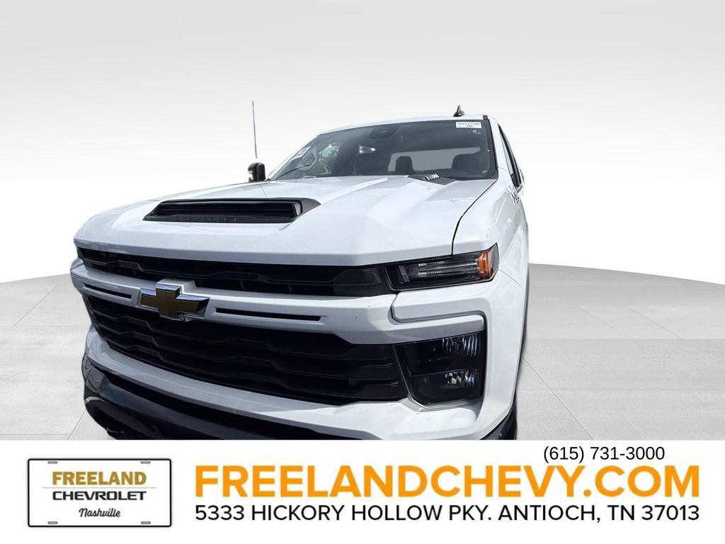 Used 2024 Chevrolet Silverado 2500 Custom w/ Custom Value Package AWD/4WD image 6