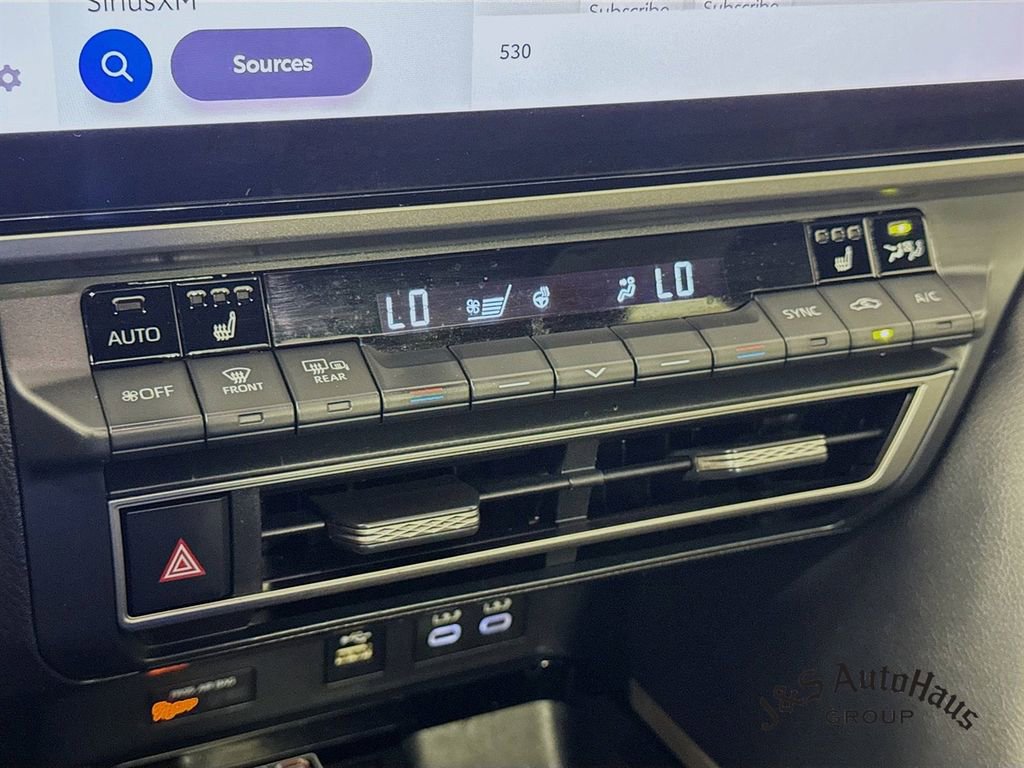 Used 2025 Toyota Camry XSE image 20