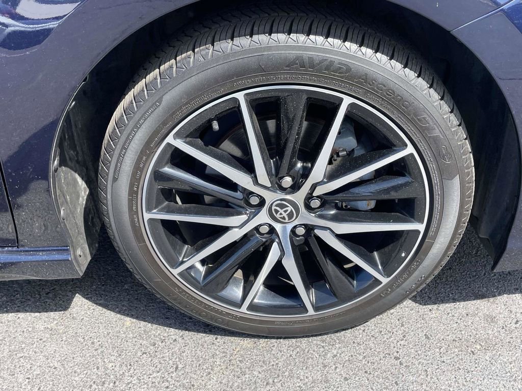 Used 2022 Toyota Camry SE w/ Convenience Package FWD image 26