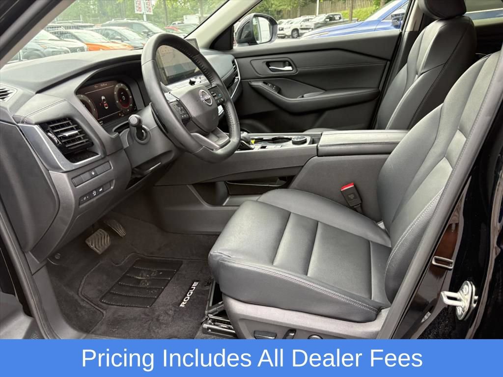 Certified 2025 Nissan Rogue SL AWD/4WD image 18