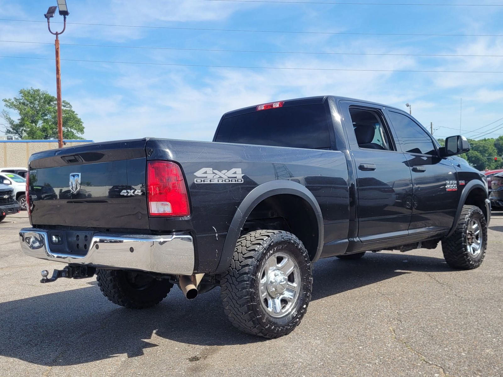 Used 2017 RAM 2500 Tradesman w/ Chrome Appearance Group AWD/4WD image 25