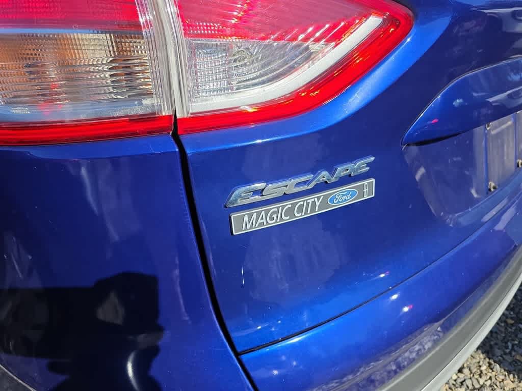 Used 2013 Ford Escape SE FWD image 6