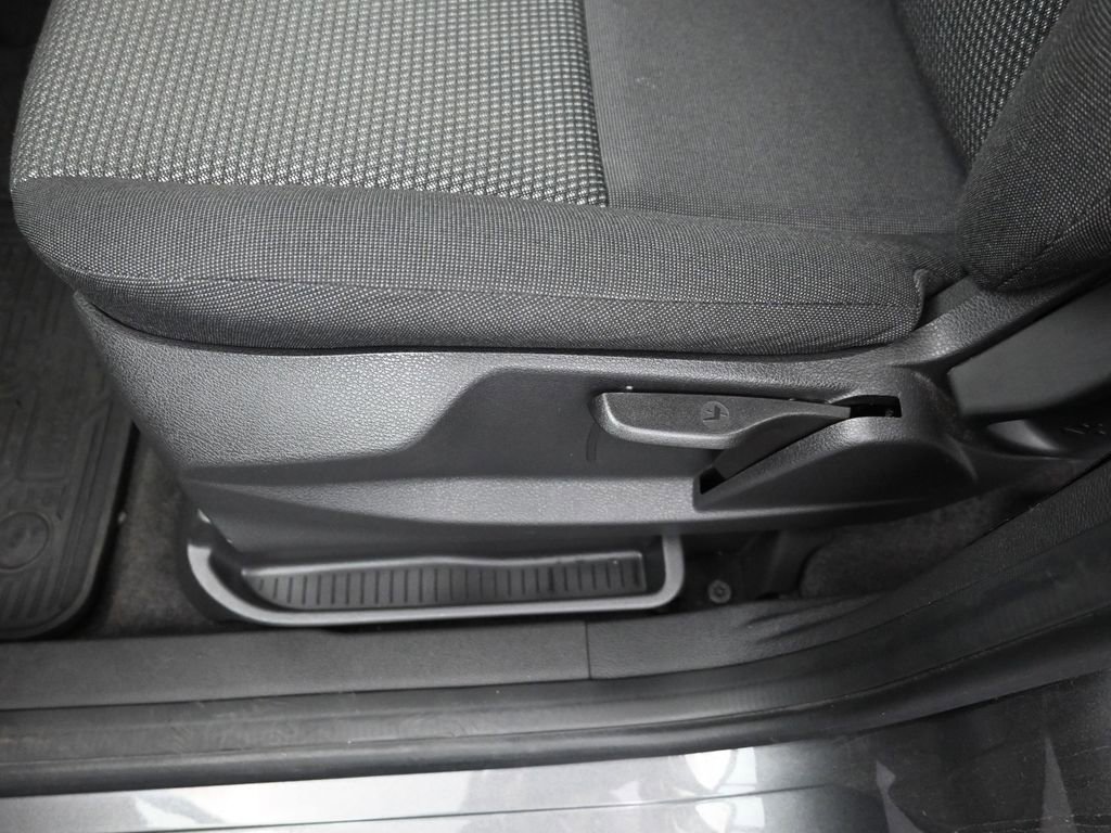 Used 2018 Ford Transit Connect XL image 20