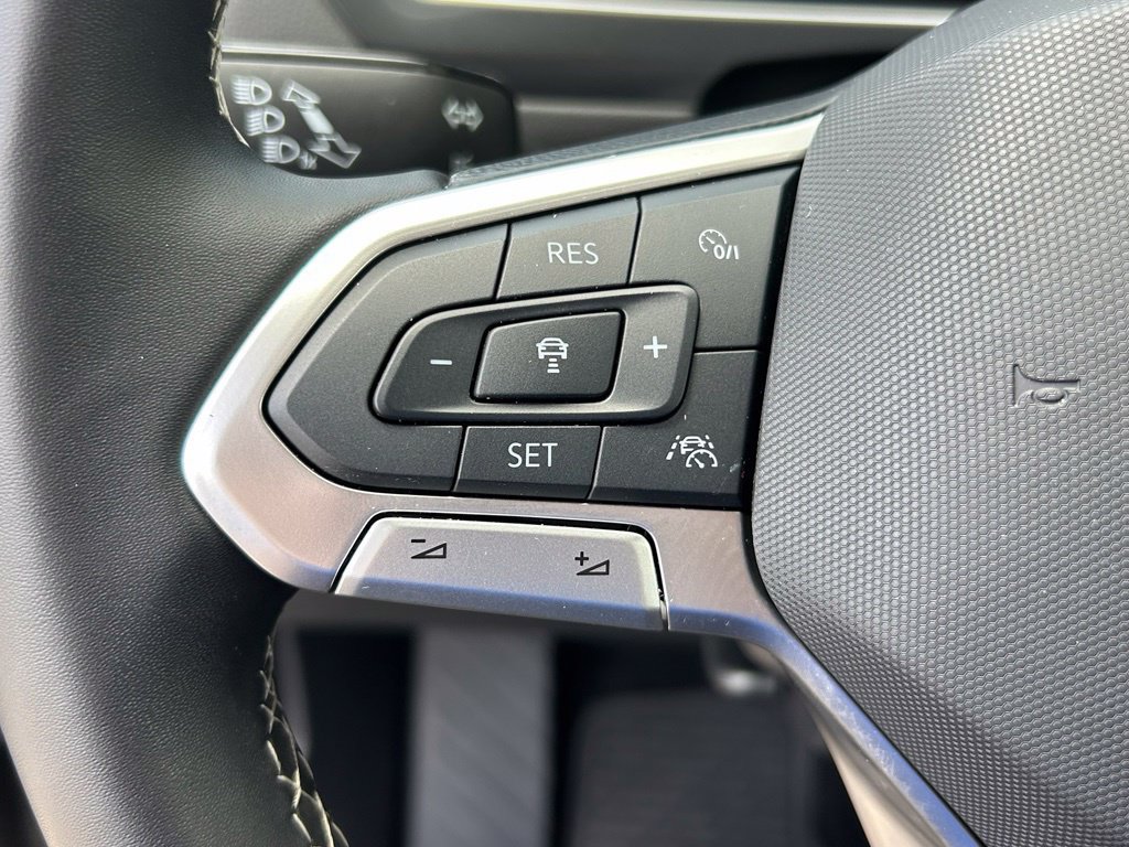 Certified 2024 Volkswagen Tiguan S FWD image 21