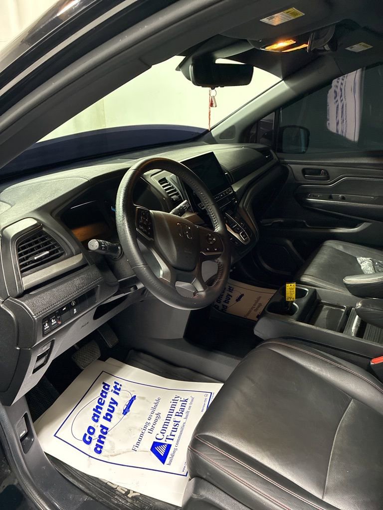 Used 2024 Honda Odyssey Sport image 10