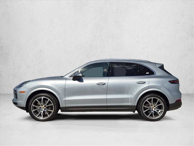 Used 2023 Porsche Cayenne AWD/4WD image 9