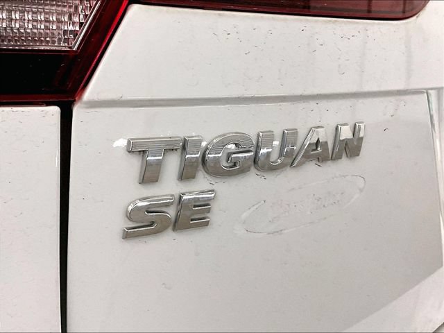 Used 2018 Volkswagen Tiguan SEL FWD image 13
