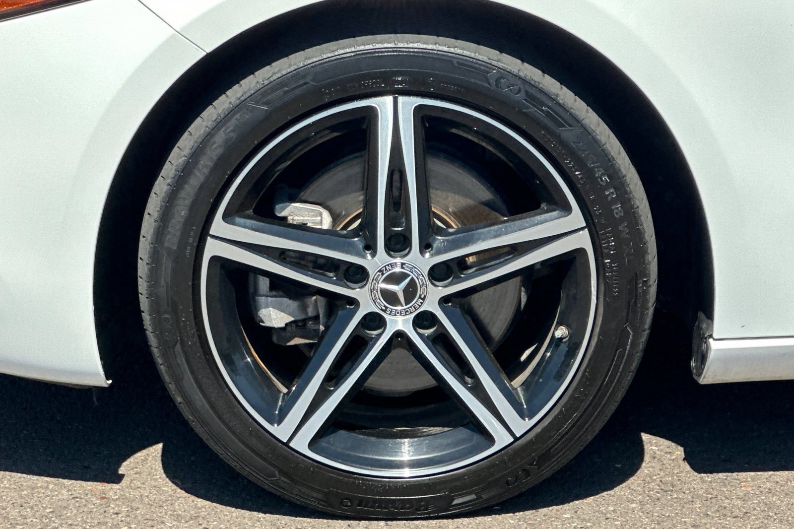 Used 2019 Mercedes-Benz A 220 4MATIC image 24