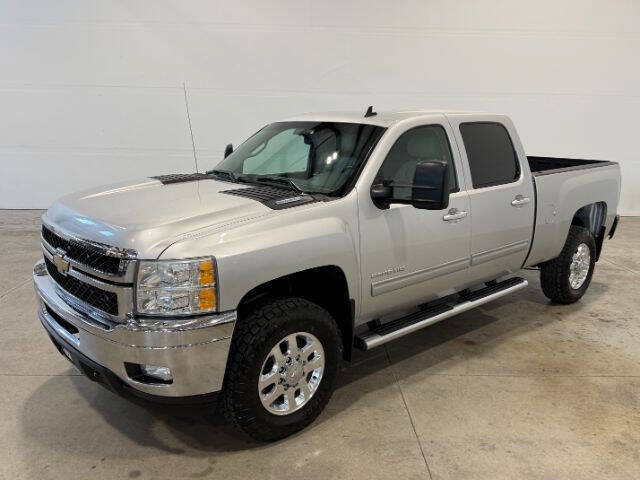 Used 2011 Chevrolet Silverado 2500 LTZ w/ LTZ Plus Package AWD/4WD image 20