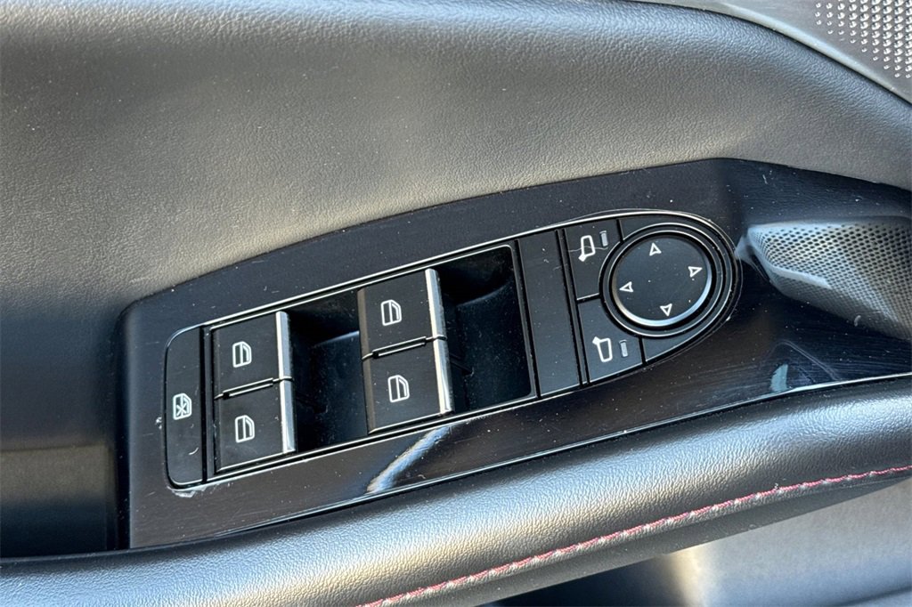 Used 2023 MAZDA MAZDA3 s image 15