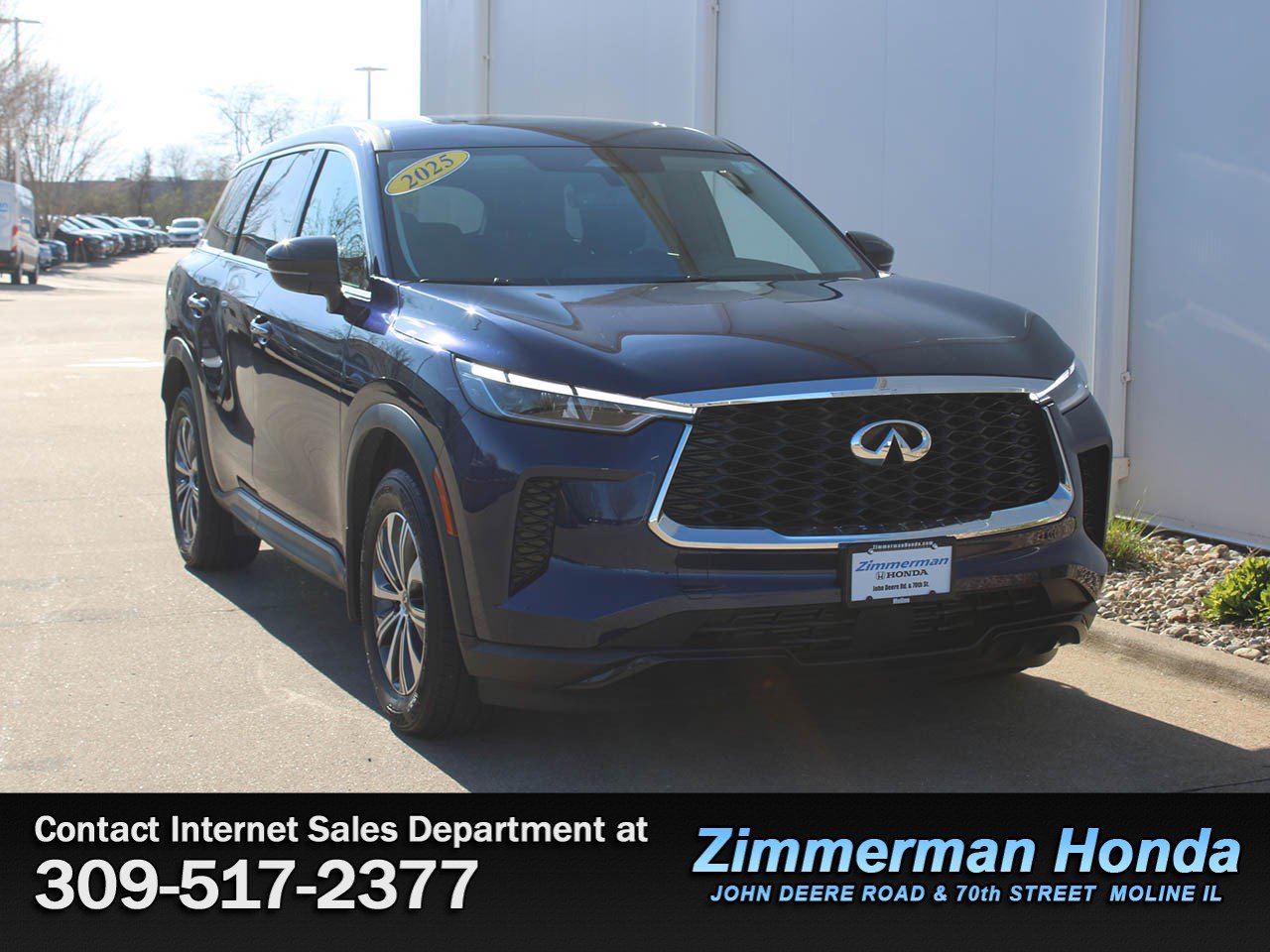 Used 2025 INFINITI QX60 Pure AWD/4WD image 3