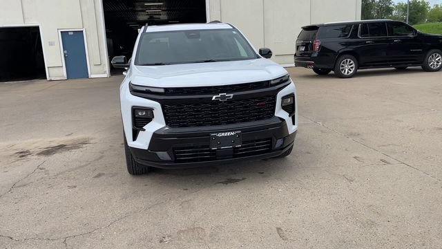 New 2027 Chevrolet Traverse RS AWD/4WD image 3