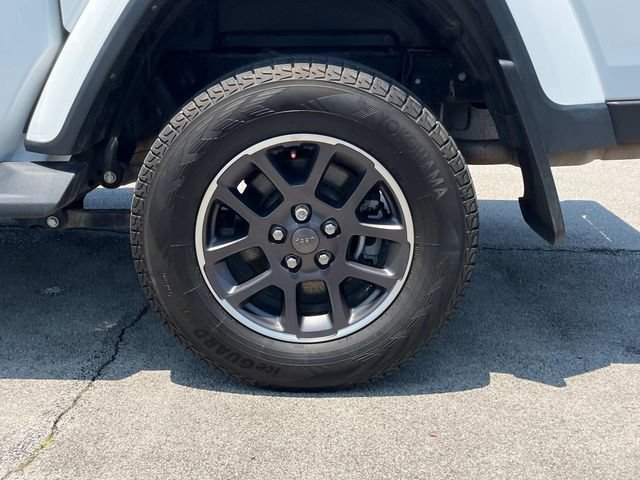 Used 2021 Jeep Gladiator Overland w/ Trailer Tow Package AWD/4WD image 14