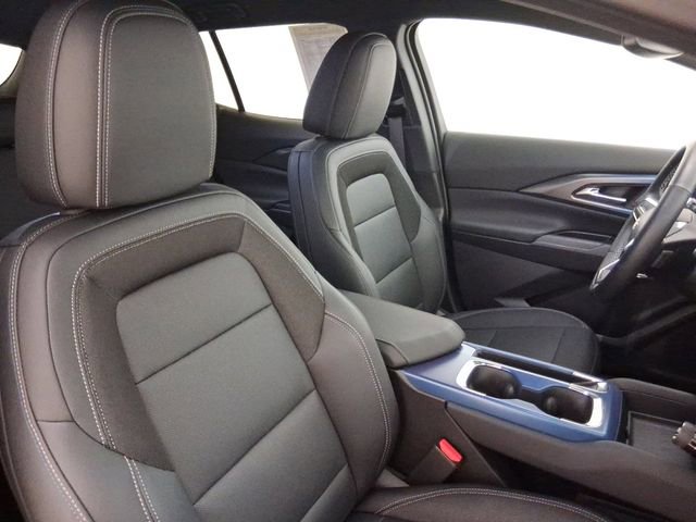 Used 2025 Chevrolet Equinox EV LT w/ Convenience Package image 14