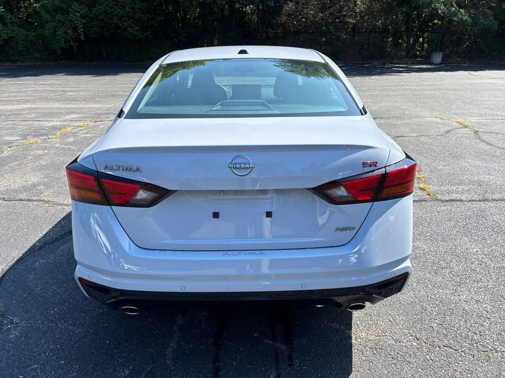 New 2026 Nissan Altima 2.5 SR AWD/4WD image 6