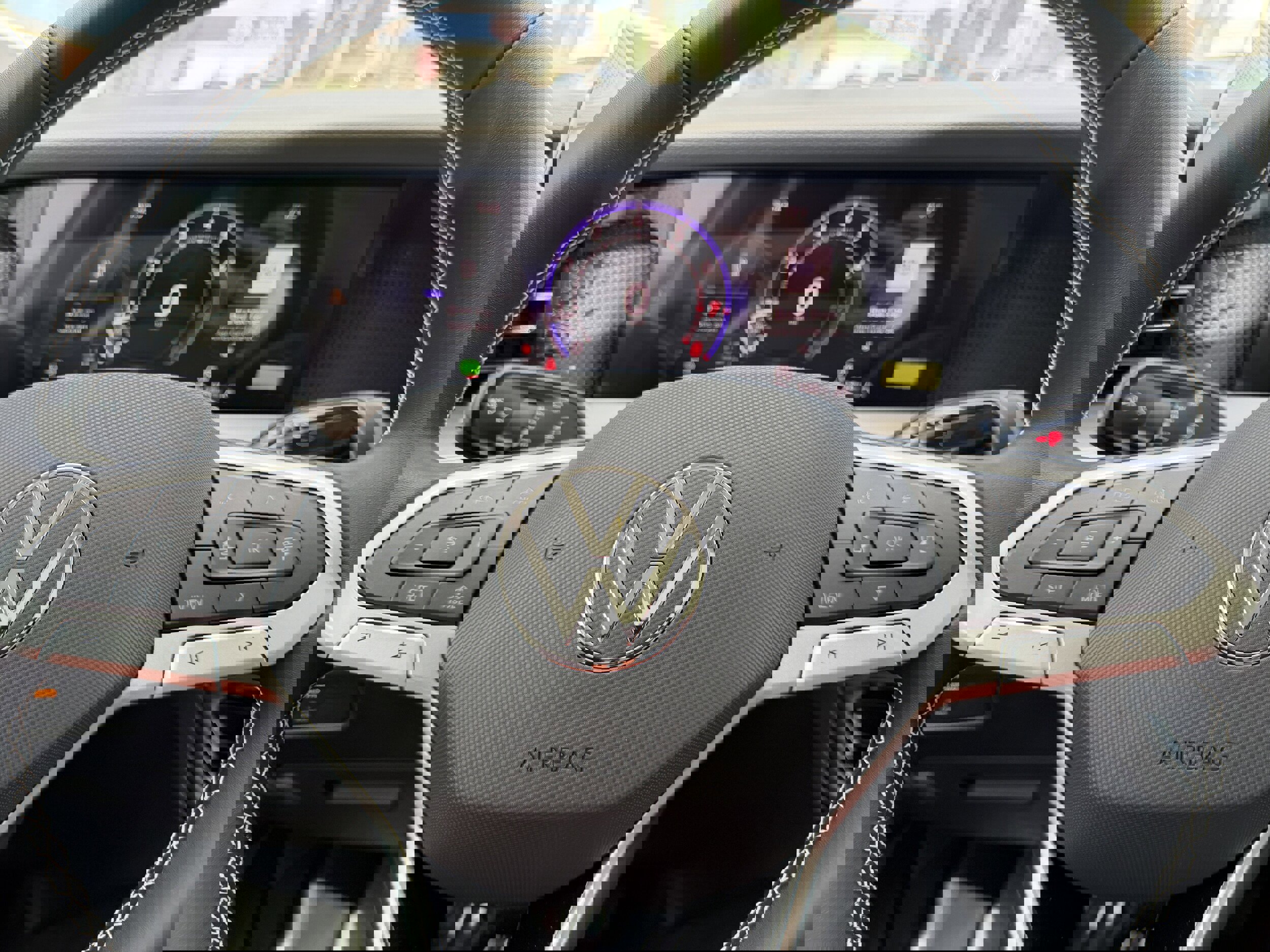 New 2026 Volkswagen Tiguan SE image 26