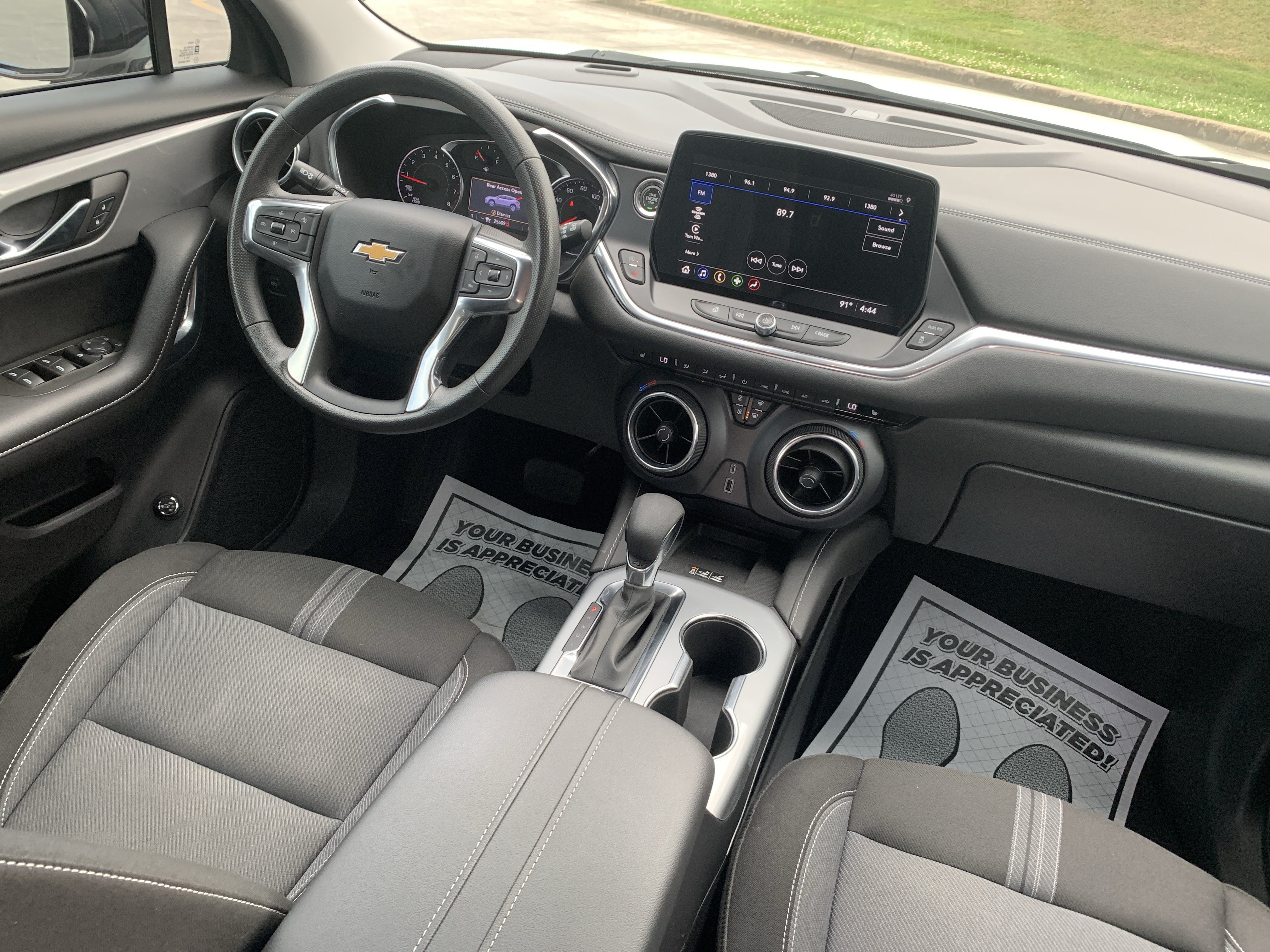 Used 2023 Chevrolet Blazer LT w/ Convenience Package FWD image 30