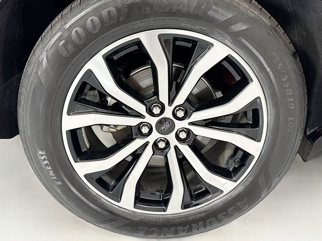 Used 2022 Ford Explorer ST-Line image 32