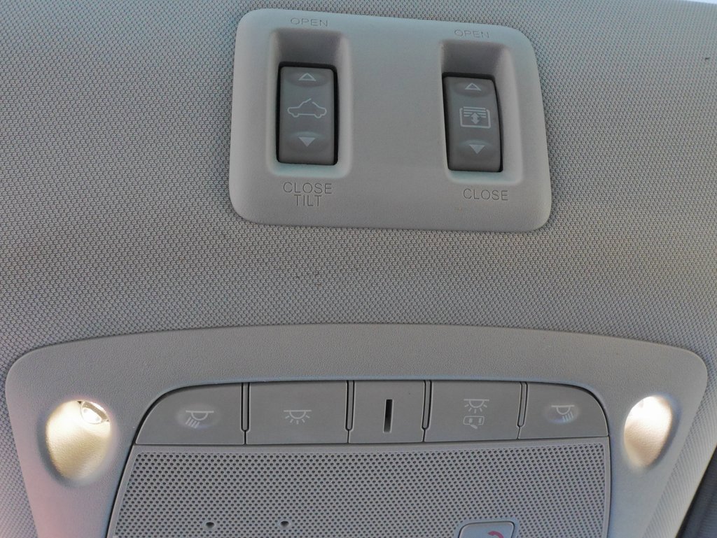 Used 2024 Nissan Murano Platinum w/ Cargo Package image 31