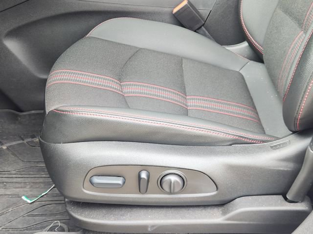 Used 2023 Chevrolet Equinox RS w/ LPO, Floor Liner Package FWD image 24