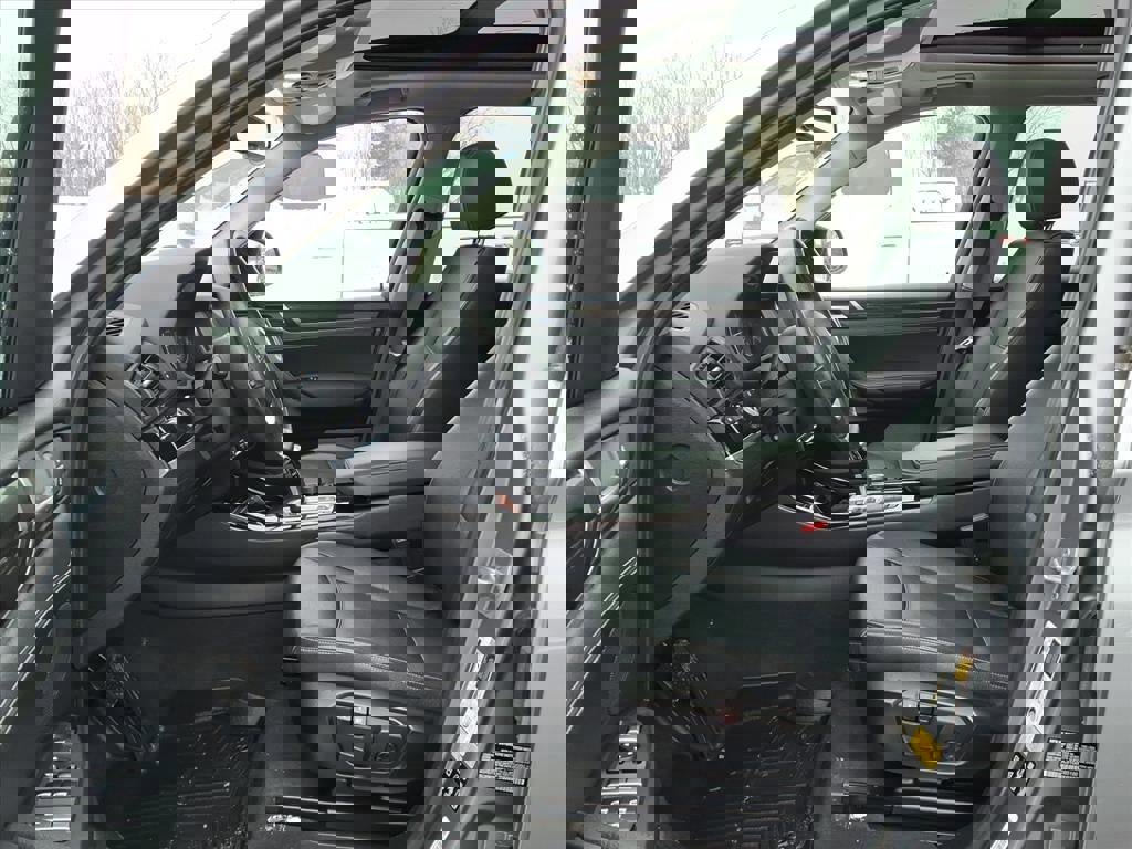 Used 2016 BMW X3 xDrive28i image 15