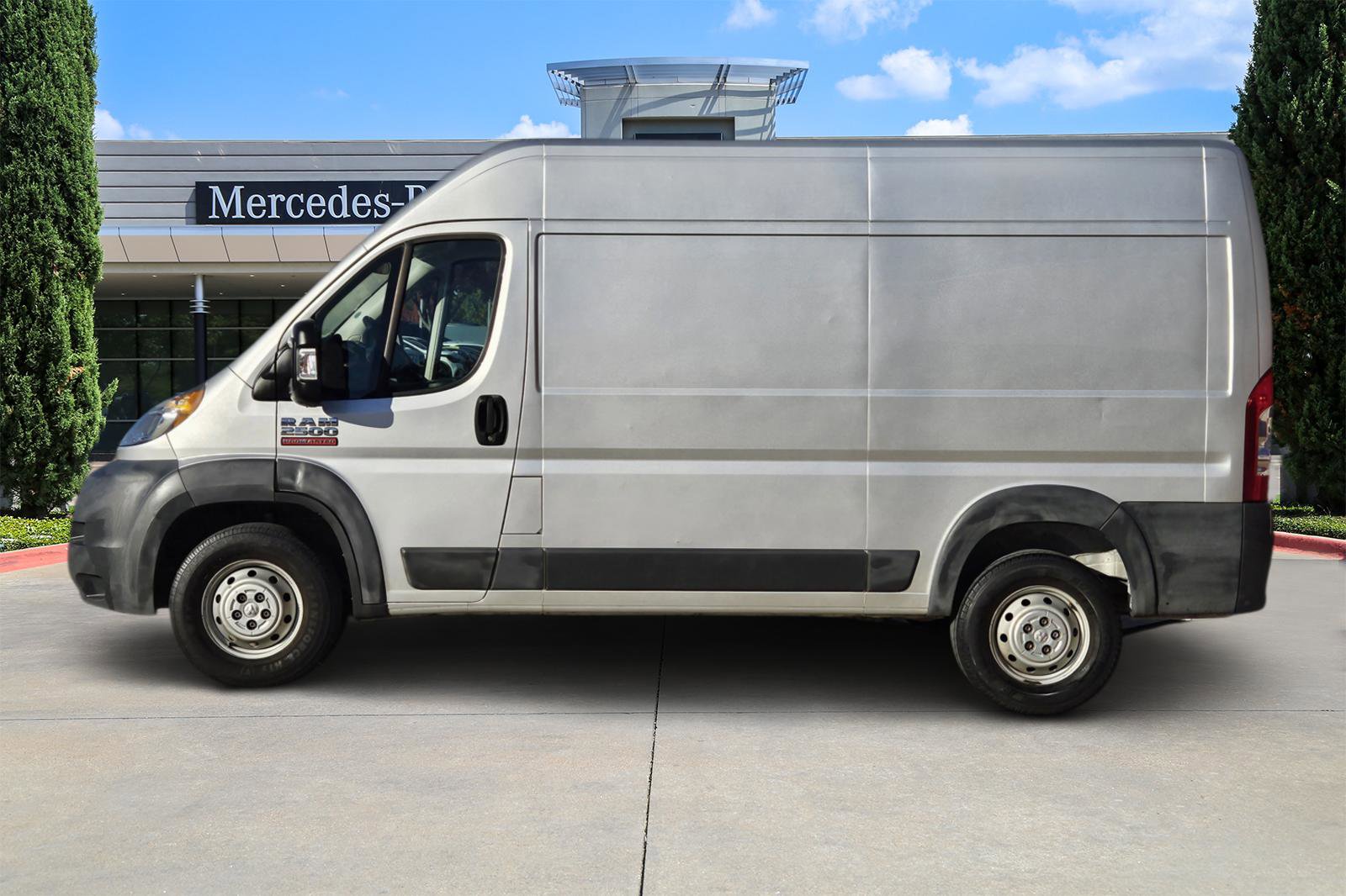 Used 2017 RAM ProMaster 2500 image 3