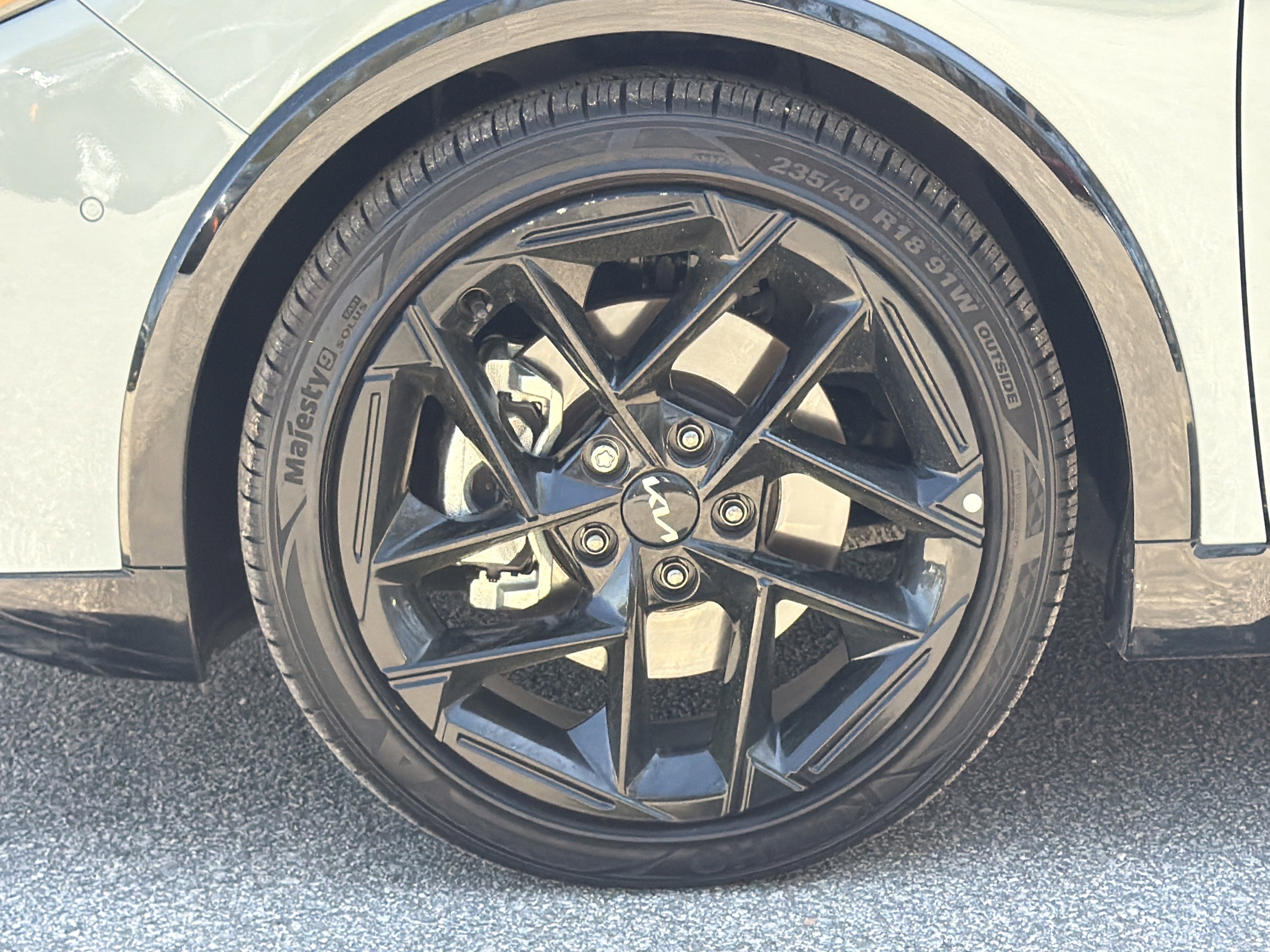 Certified 2025 Kia K4 GT-Line Turbo image 35