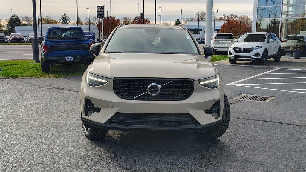 New 2026 Volvo XC40 B5 Ultra w/ Climate Package image 35
