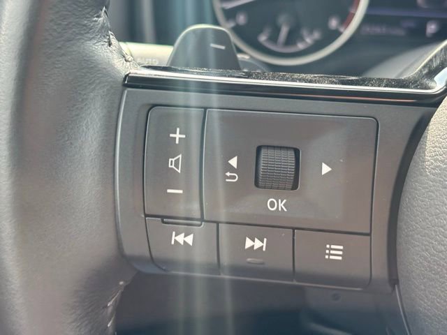 Used 2023 Nissan Rogue SL w/ SL Premium Package image 20