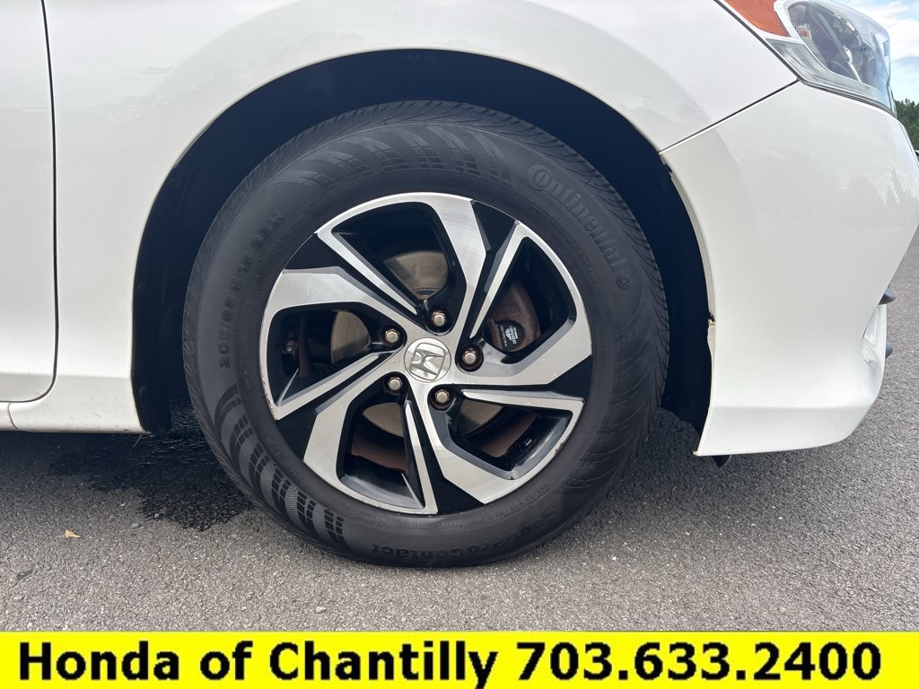 Used 2016 Honda Accord LX image 31