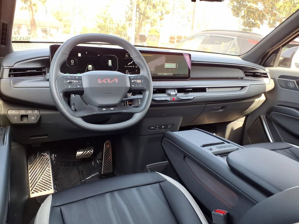 Used 2026 Kia EV9 GT-Line AWD/4WD image 13