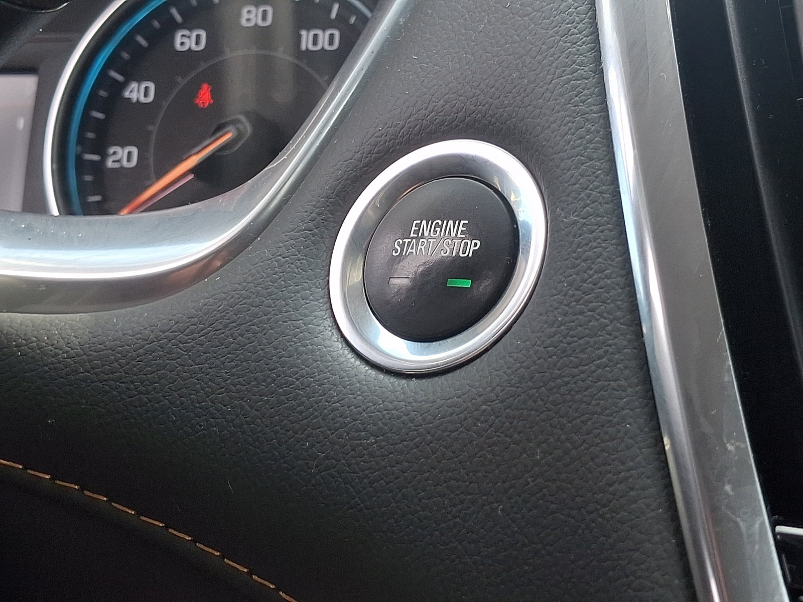 Used 2020 Chevrolet Traverse LT w/ LPO, Floor Liner Package AWD/4WD image 25