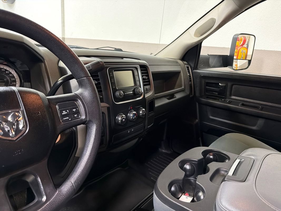 Used 2018 RAM 2500 Tradesman w/ Chrome Appearance Group AWD/4WD image 14