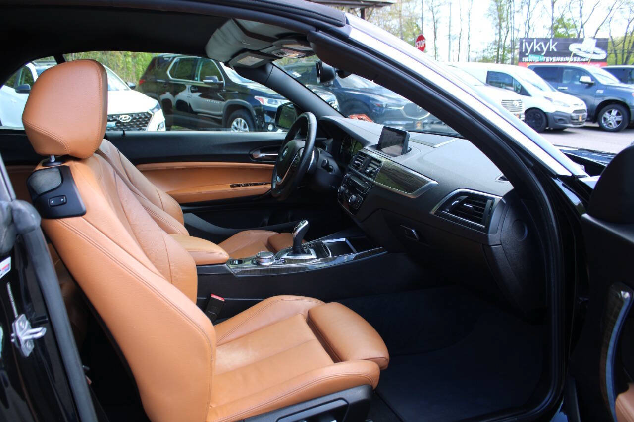 Used 2018 BMW 230i xDrive Convertible AWD/4WD image 28