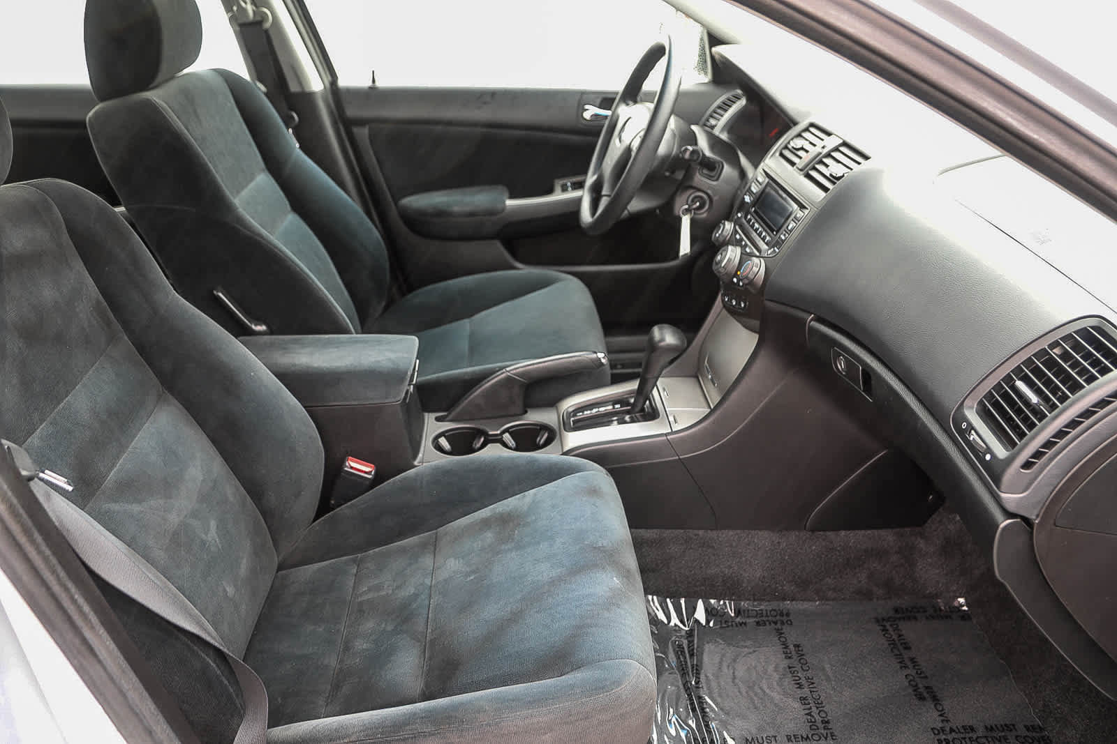 Used 2005 Honda Accord EX image 16