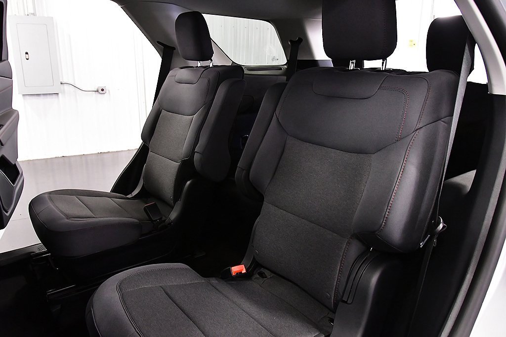New 2026 Ford Explorer Active image 30