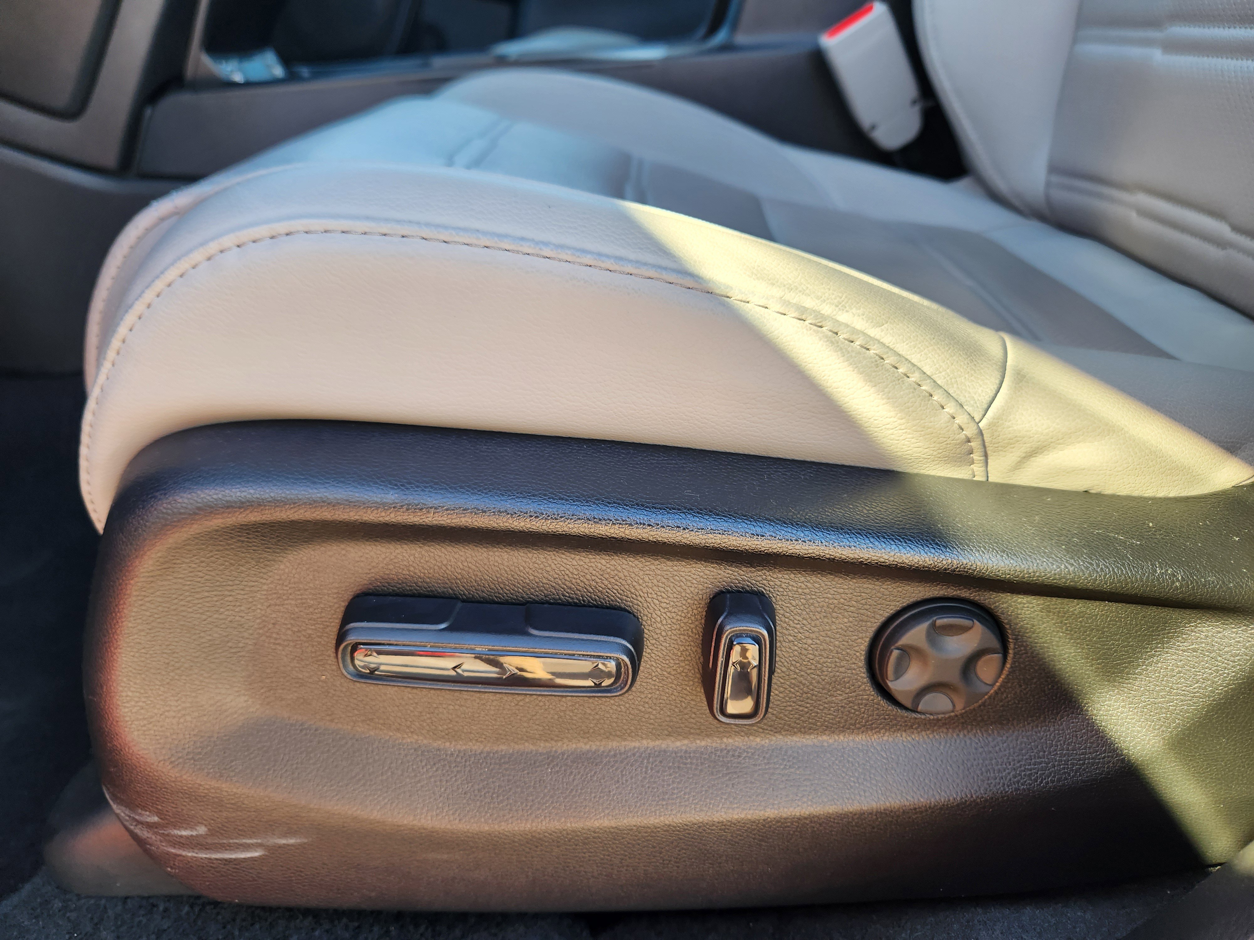 Used 2021 Honda CR-V EX-L image 23