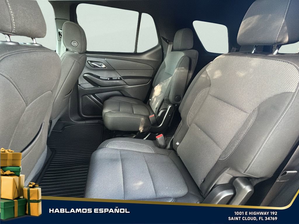 Used 2023 Chevrolet Traverse LT image 20