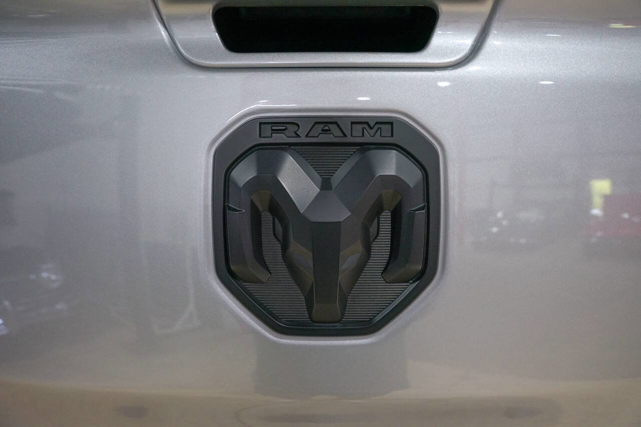 Used 2021 RAM 1500 Laramie image 25