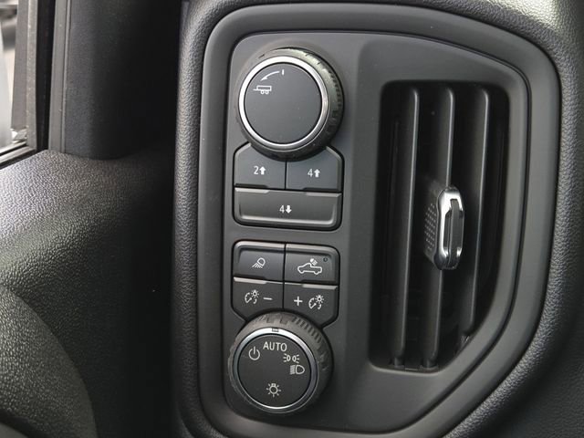 New 2026 Chevrolet Silverado 2500 Custom w/ Custom Value Package AWD/4WD image 10