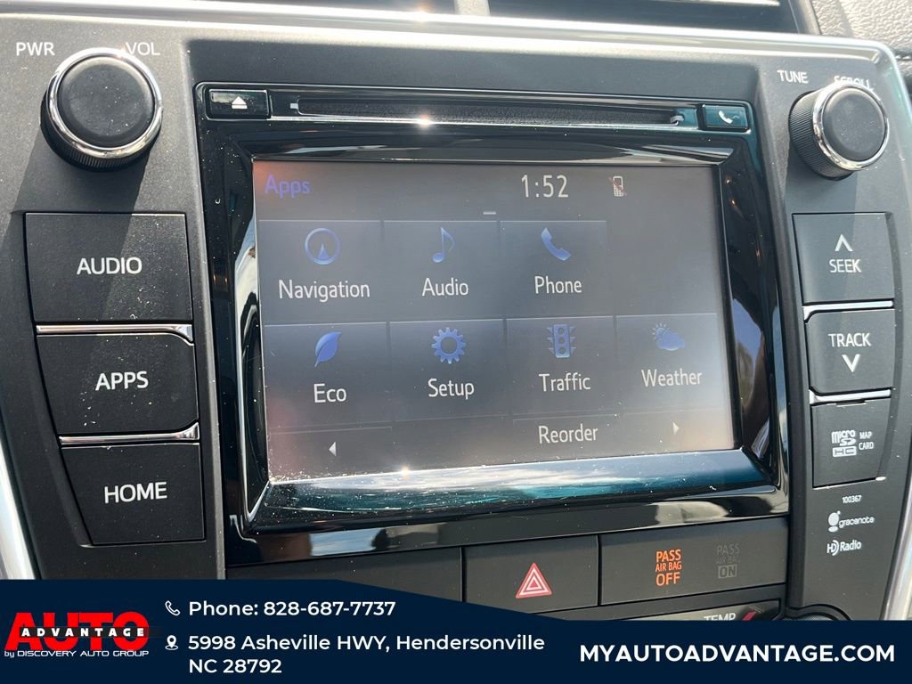 Used 2015 Toyota Camry XLE w/ Moonroof Package FWD image 13