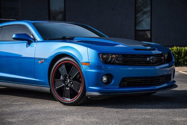 Used 2013 Chevrolet Camaro SS w/ Hot Wheels Special Edition image 41