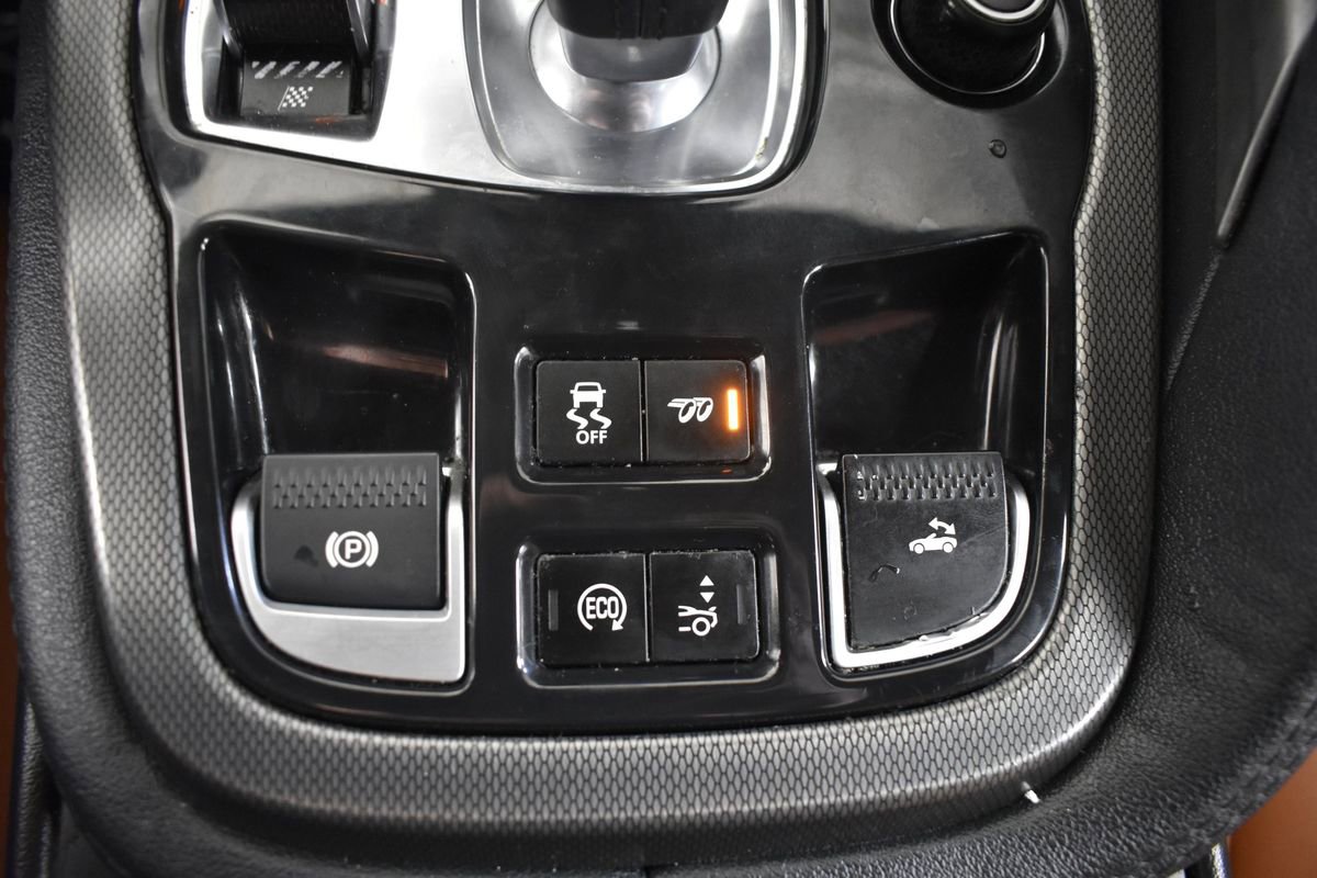 Used 2014 Jaguar F-TYPE image 28